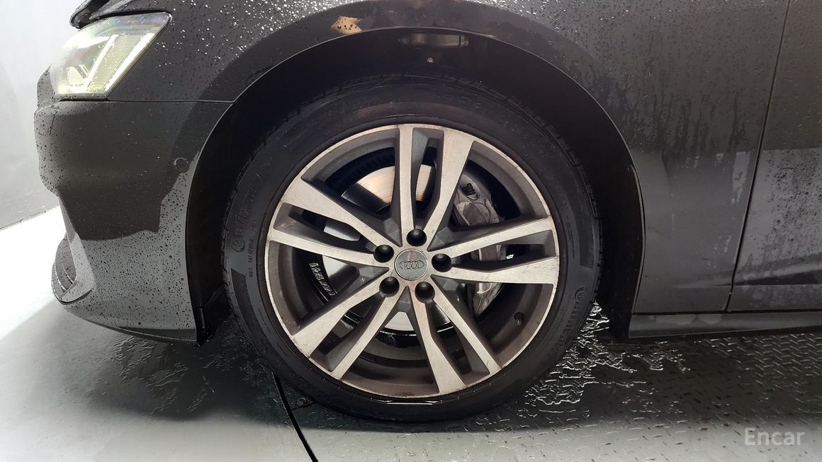 Audi A6 - фото 4