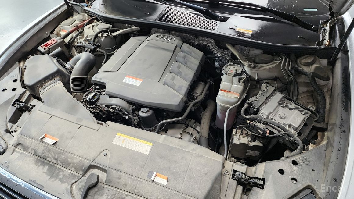 Audi A6 - фото 5