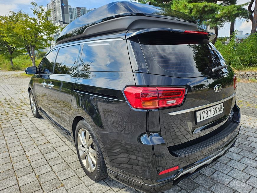 Kia Carnival - фото 4