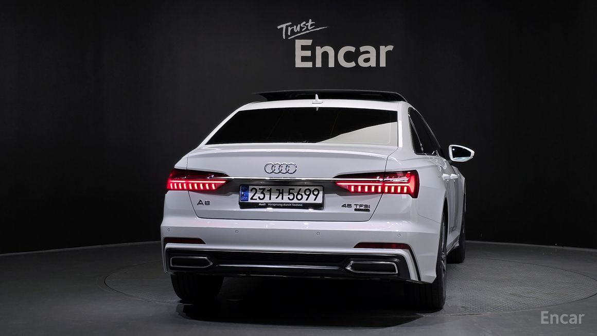 Audi A6 - фото 6