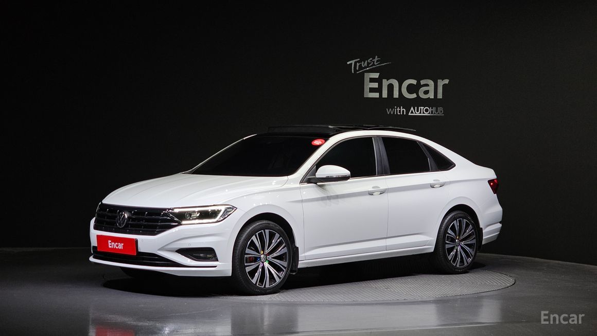 Volkswagen Jetta - фото 0