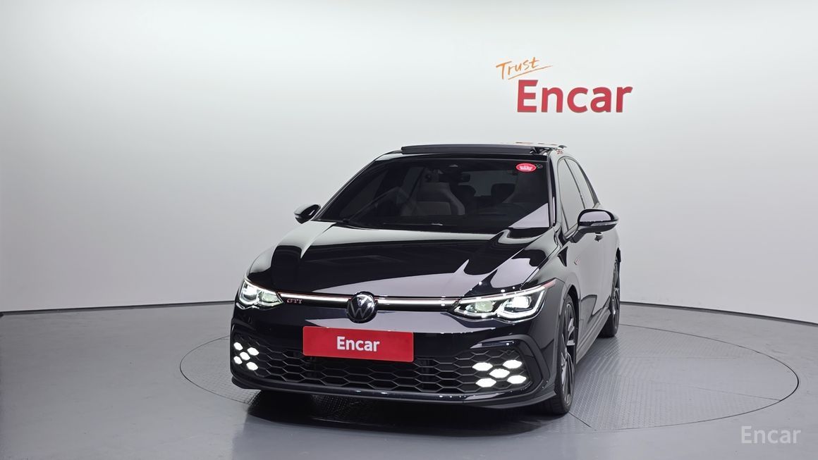 Volkswagen Golf - фото 2