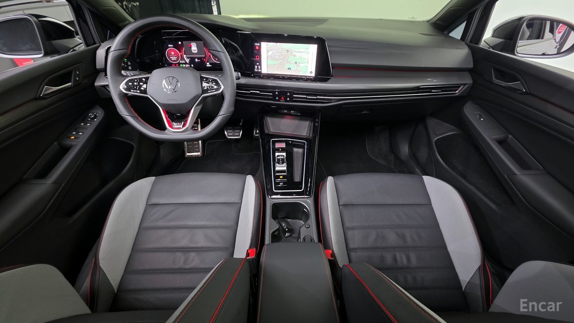 Volkswagen Golf - фото 6