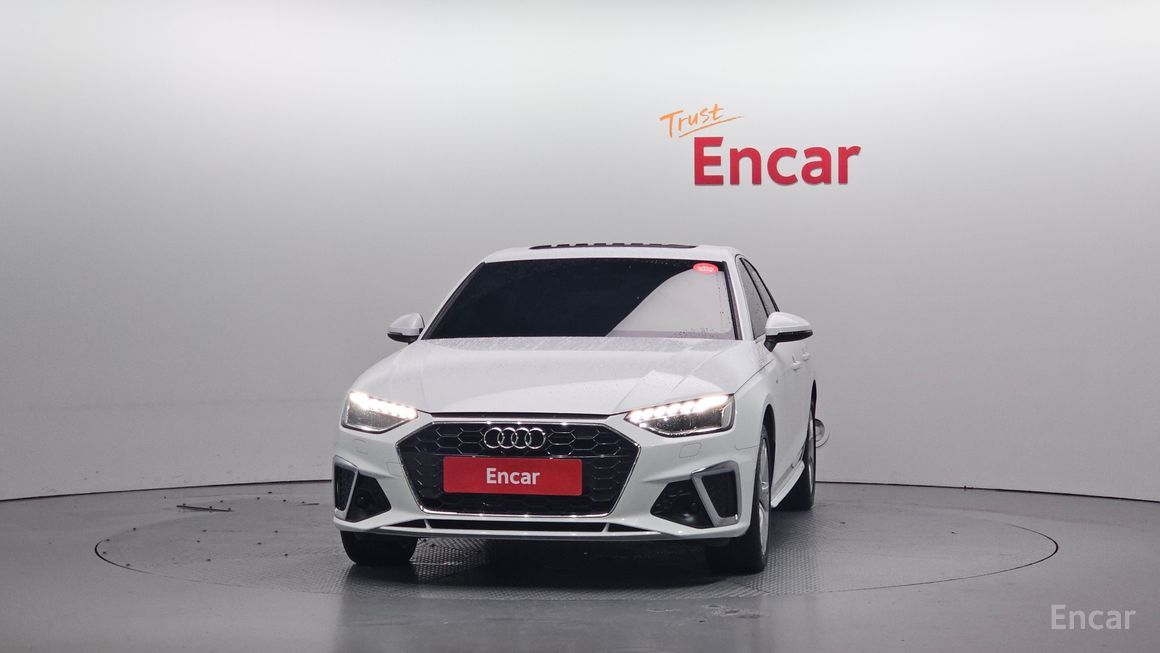 Audi A4 - фото 2