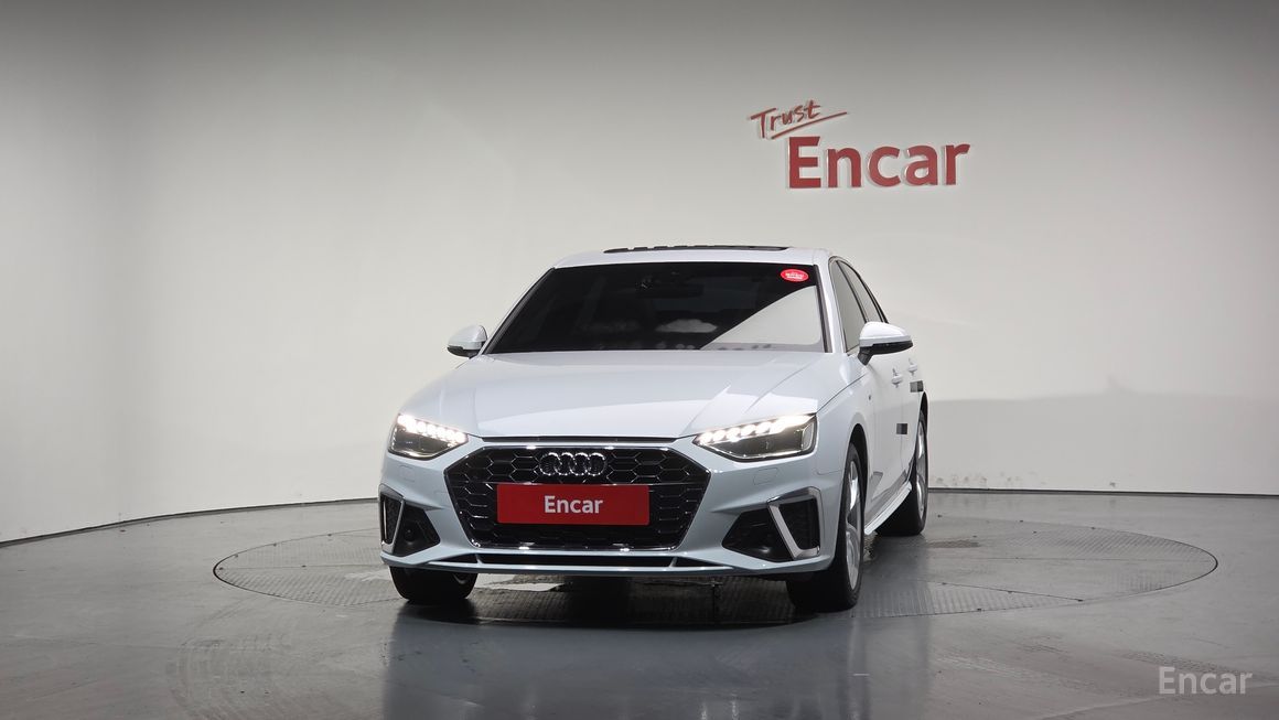 Audi A4 - фото 2