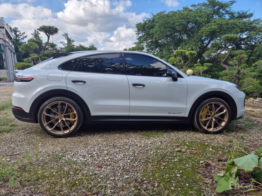 Porsche Cayenne - фото 3