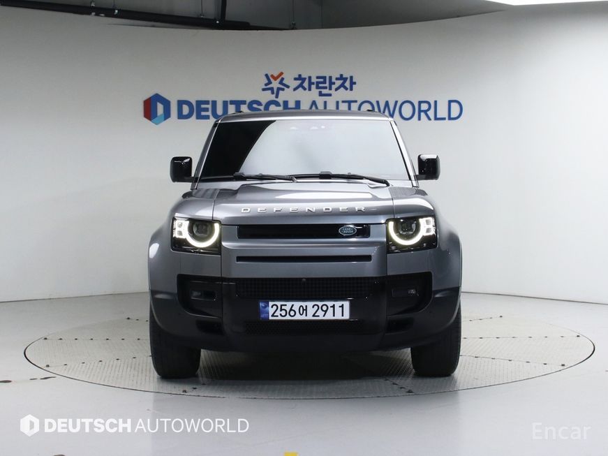 Land Rover Defender - фото 2