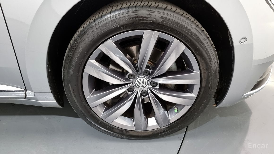 Volkswagen Arteon - фото 4