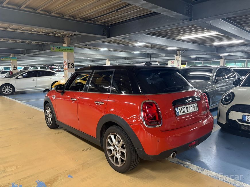 Mini Cooper - фото 1