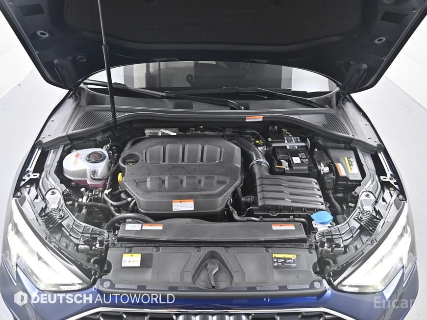 Audi A3 - фото 5