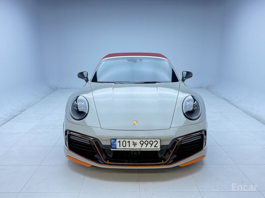 Porsche 911 - фото 0