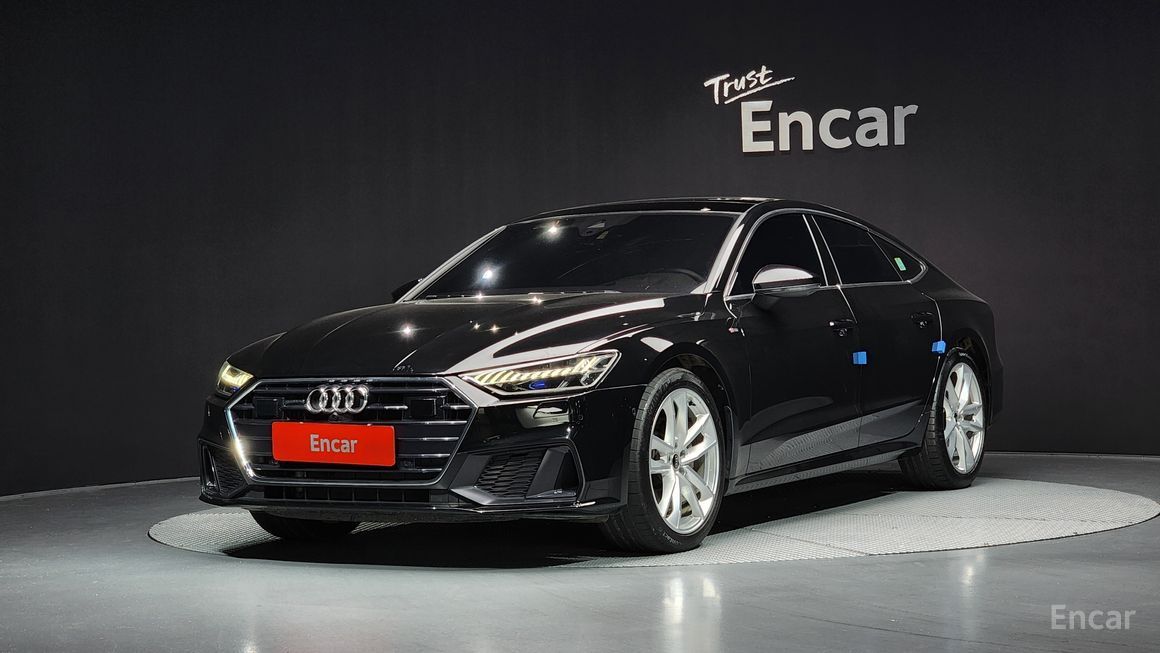 Audi A7 - фото 0