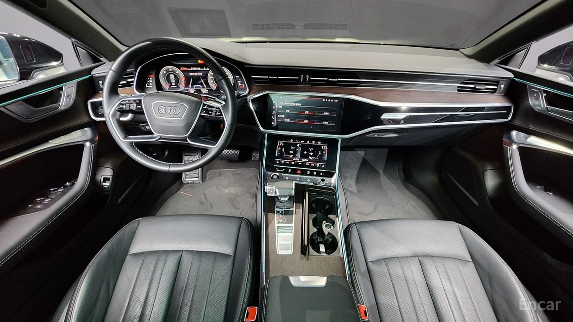 Audi A7 - фото 6