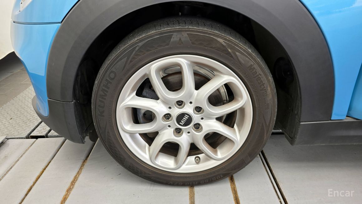 Mini Cooper - фото 4