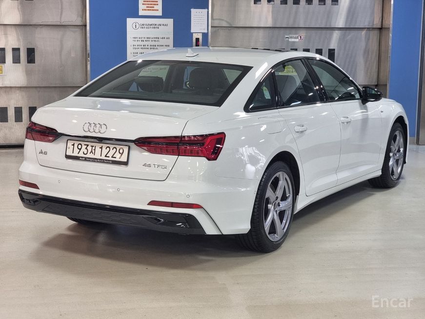 Audi A6 - фото 1