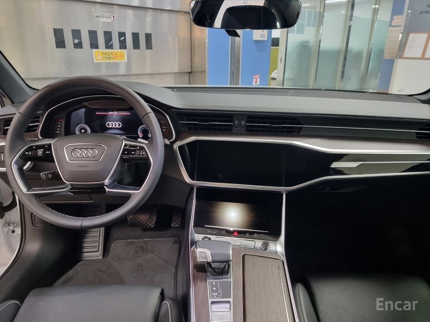 Audi A6 - фото 6