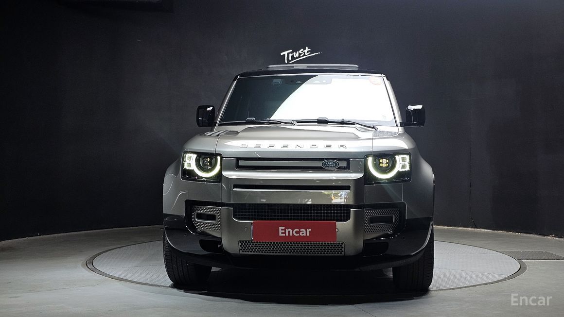 Land Rover Defender - фото 2