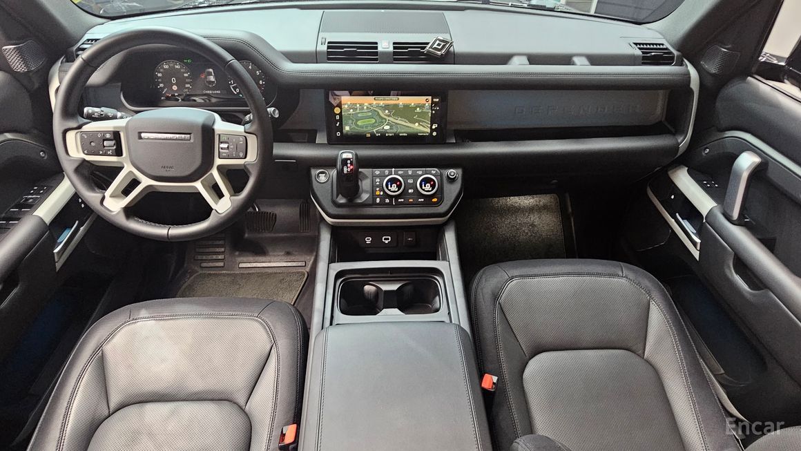 Land Rover Defender - фото 6