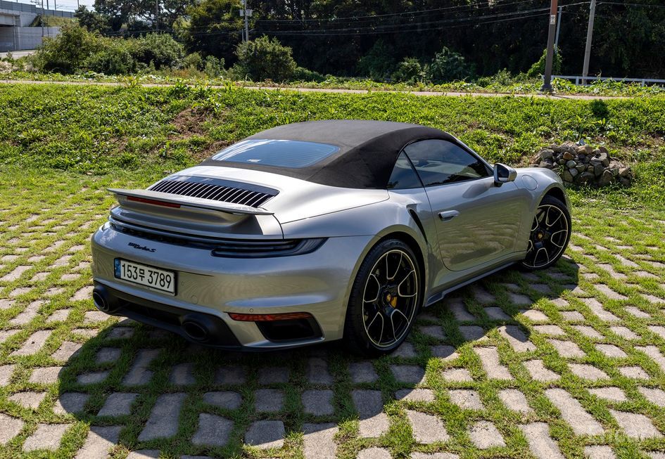 Porsche 911 - фото 4