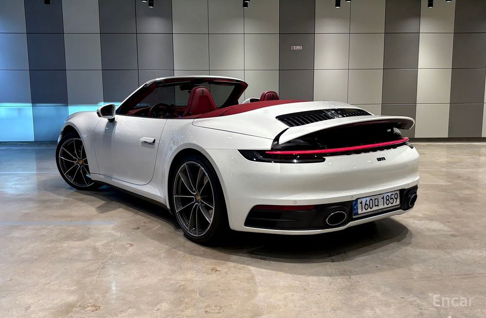 Porsche 911 - фото 6
