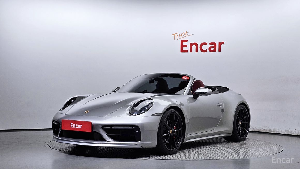 Porsche 911 - фото 0