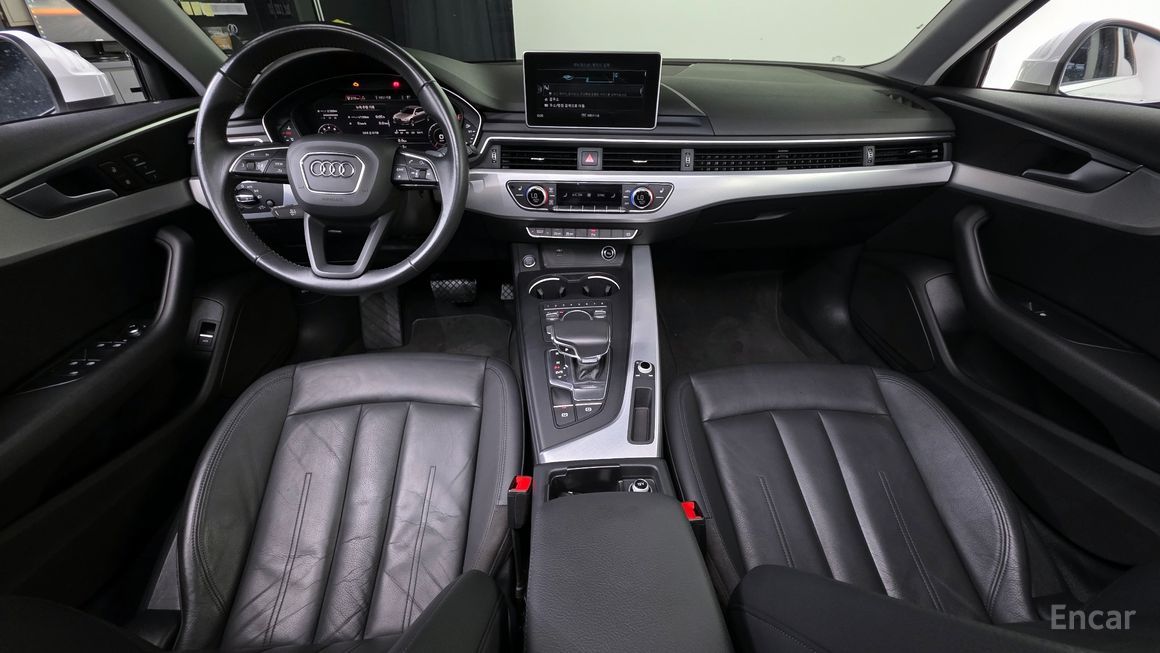 Audi A4 - фото 6