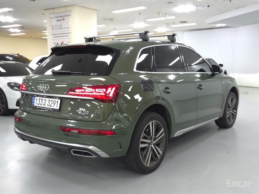 Audi Q5 - фото 1