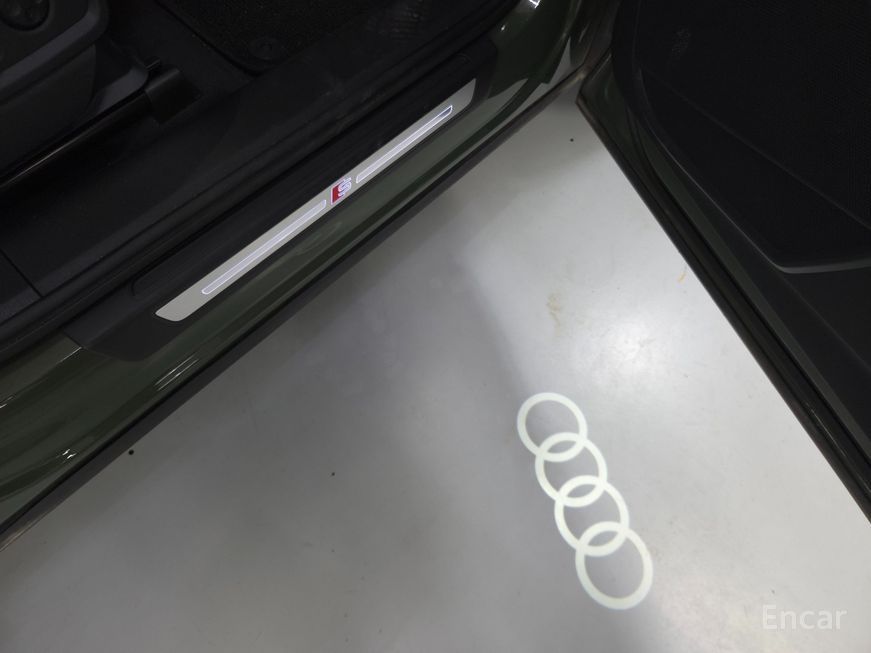 Audi Q5 - фото 5
