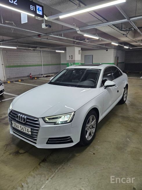 Audi A4 - фото 2