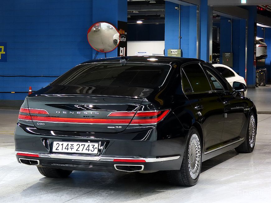 Genesis G90 - фото 3