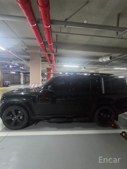 Land Rover Defender - фото 1