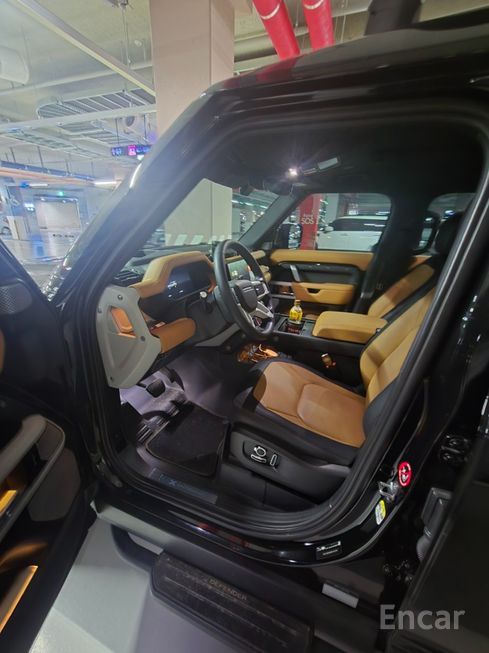 Land Rover Defender - фото 3