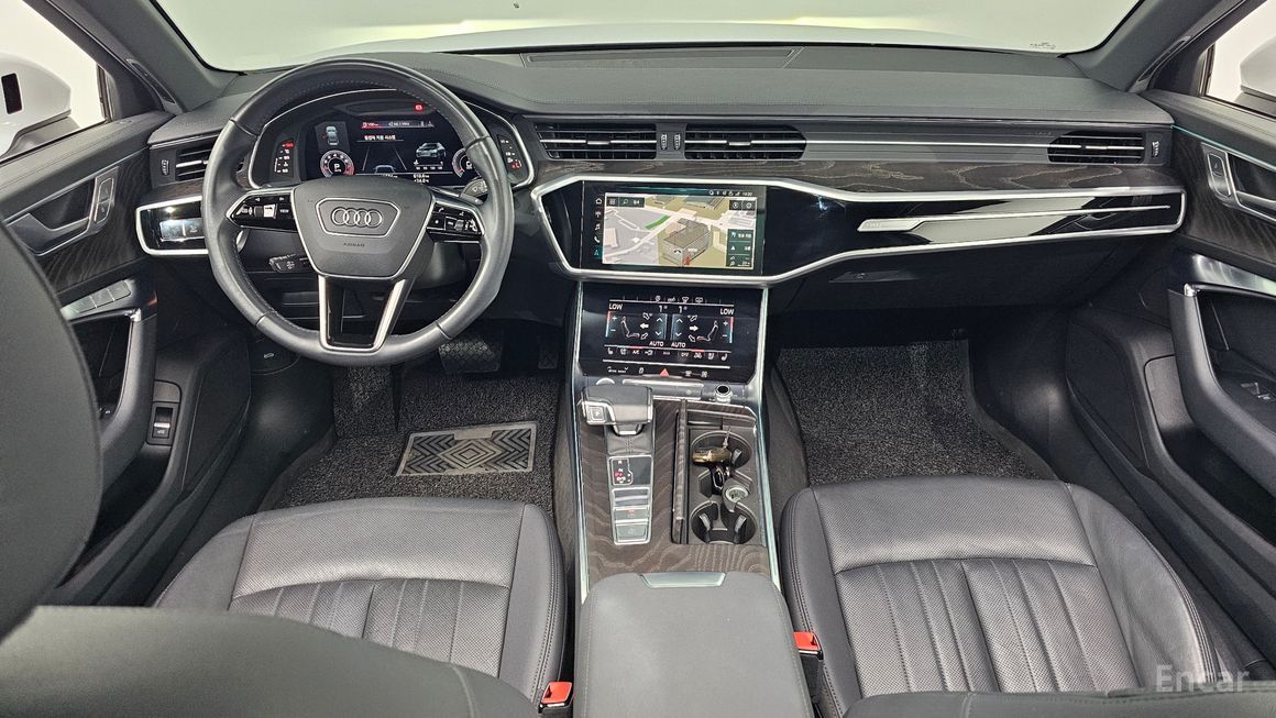 Audi A6 - фото 6