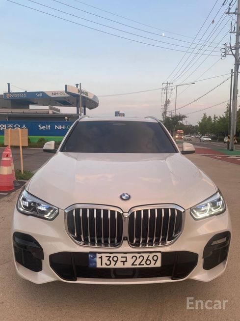 BMW X5 - фото 1