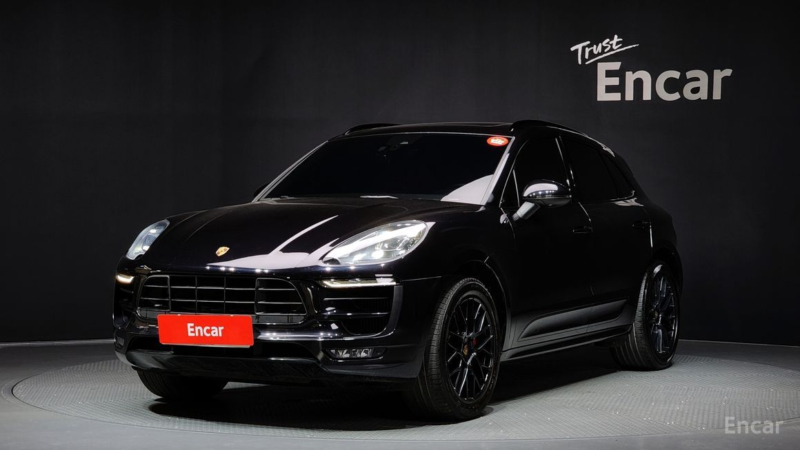 Porsche Macan - фото 0