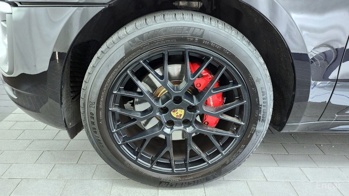 Porsche Macan - фото 4