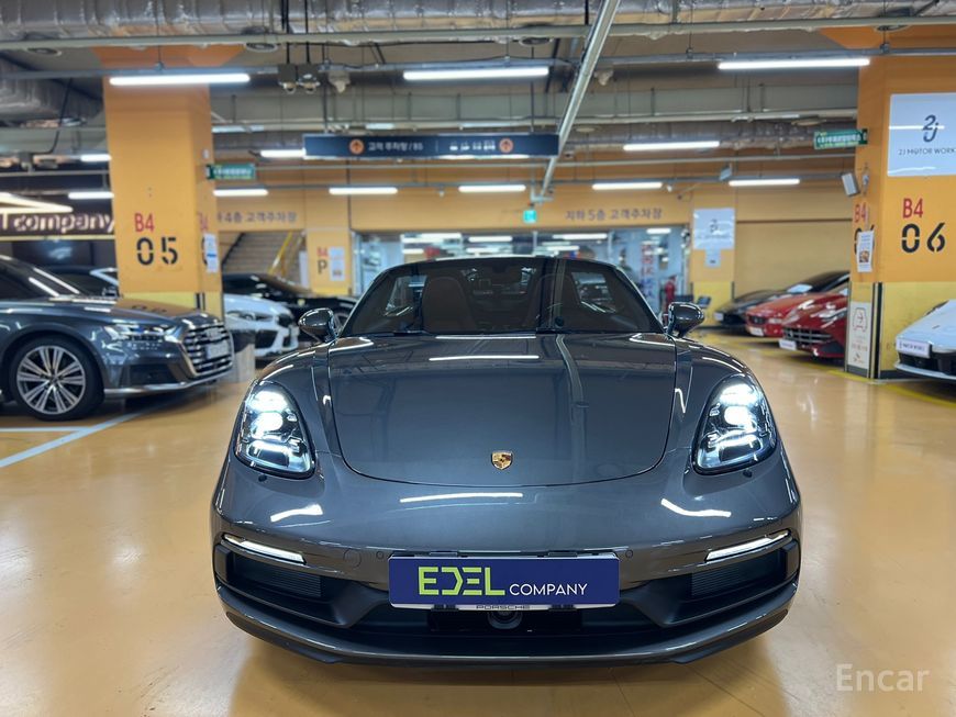 Porsche 718 - фото 0