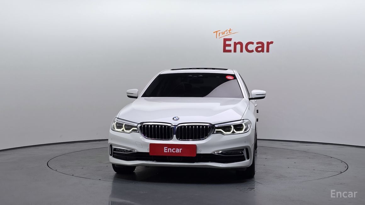 BMW 5 Series - фото 2