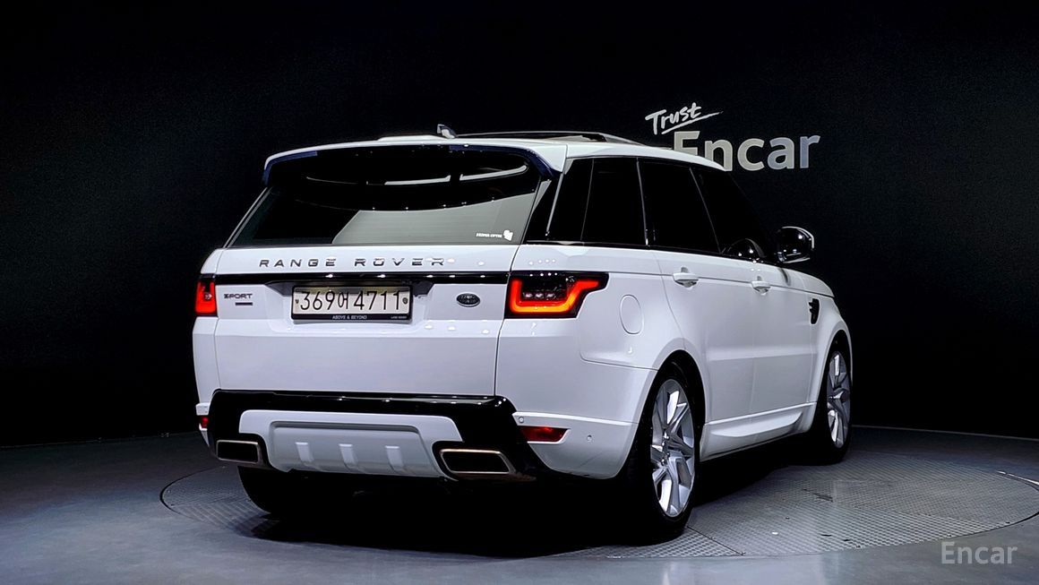 Land Rover Range Sport - фото 1
