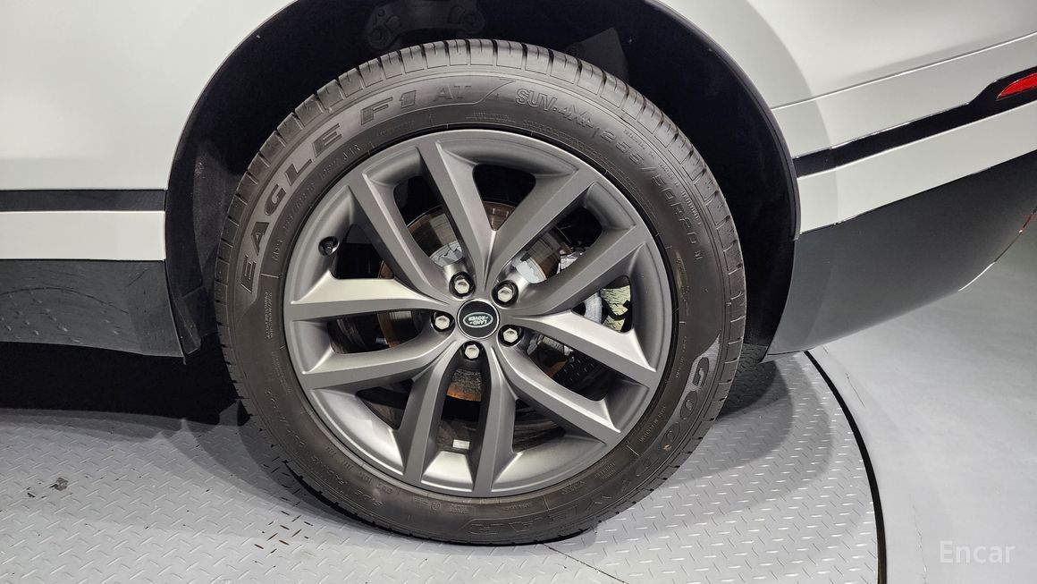 Land Rover Range Velar - фото 4