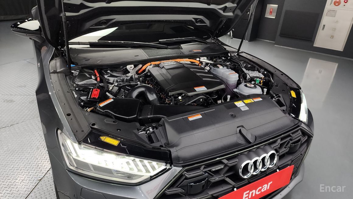 Audi A7 - фото 5