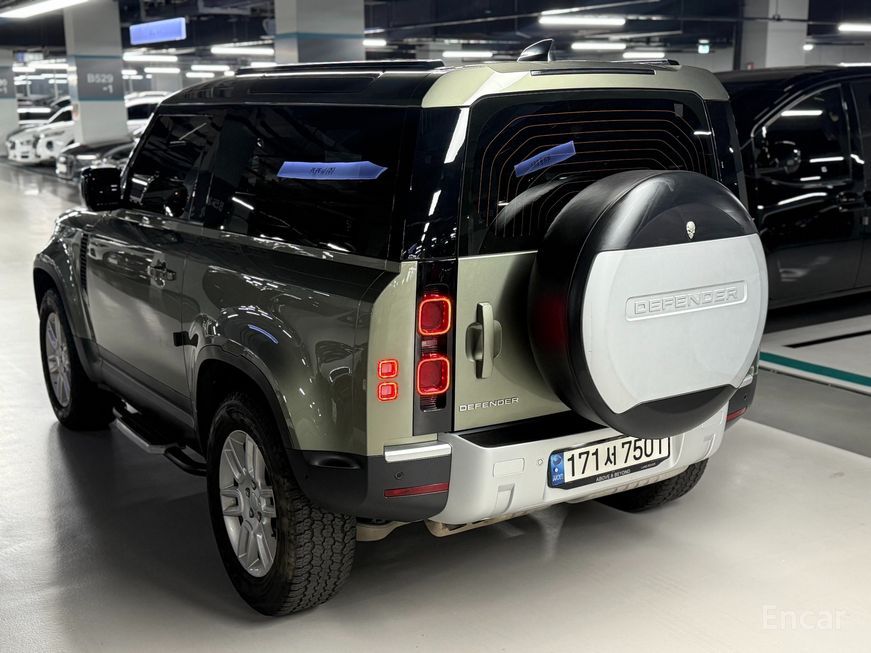 Land Rover Defender - фото 5