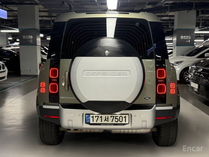 Land Rover Defender - фото 6