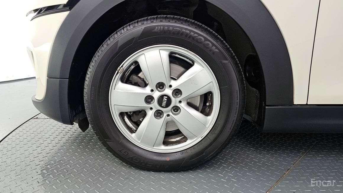 Mini Cooper - фото 4