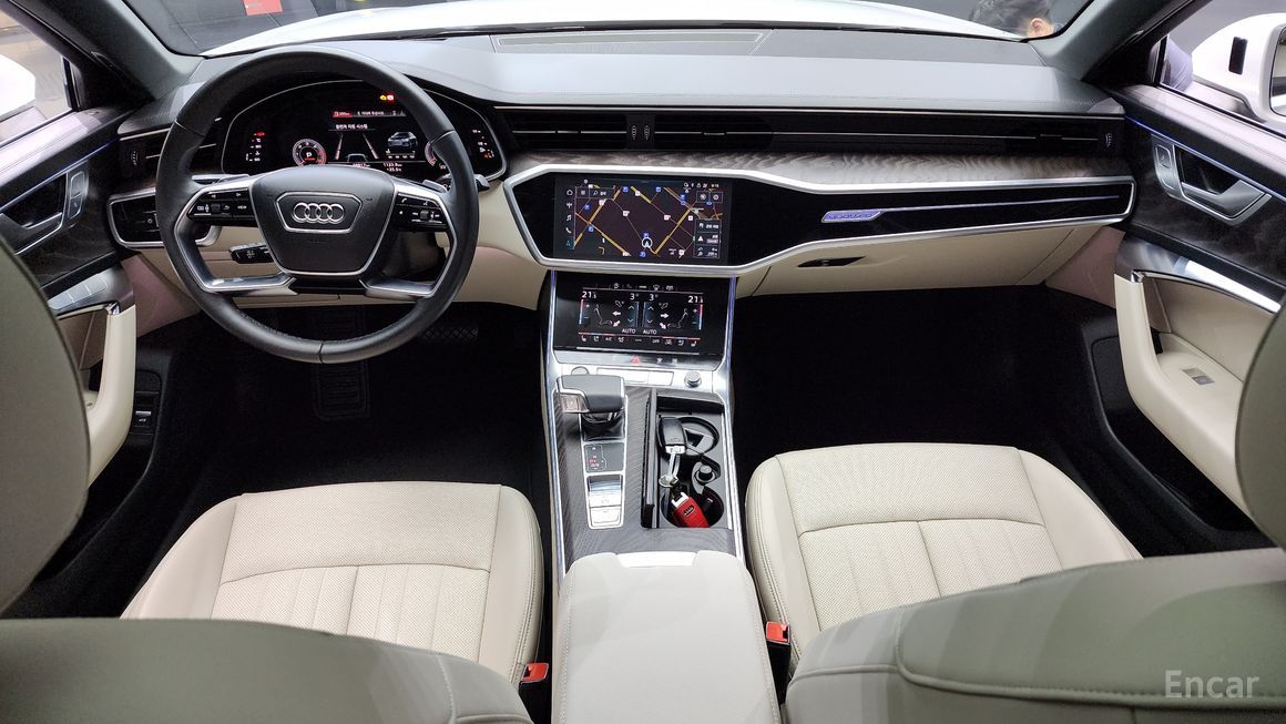 Audi A6 - фото 6