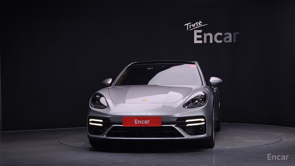 Porsche Panamera - фото 2