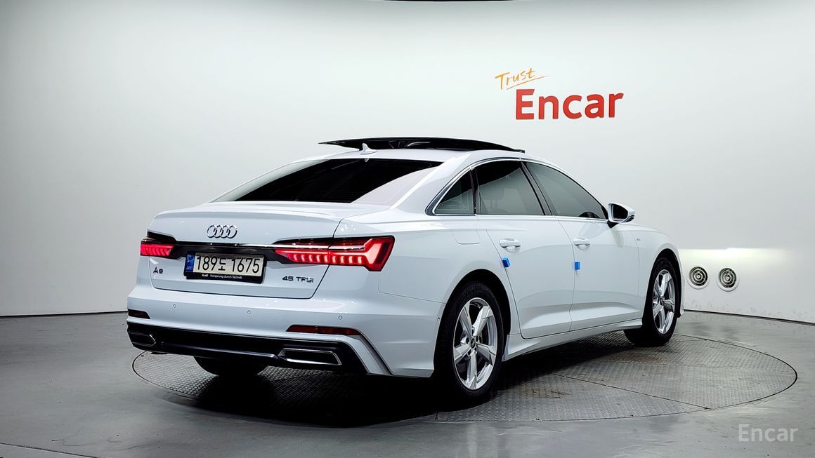 Audi A6 - фото 1