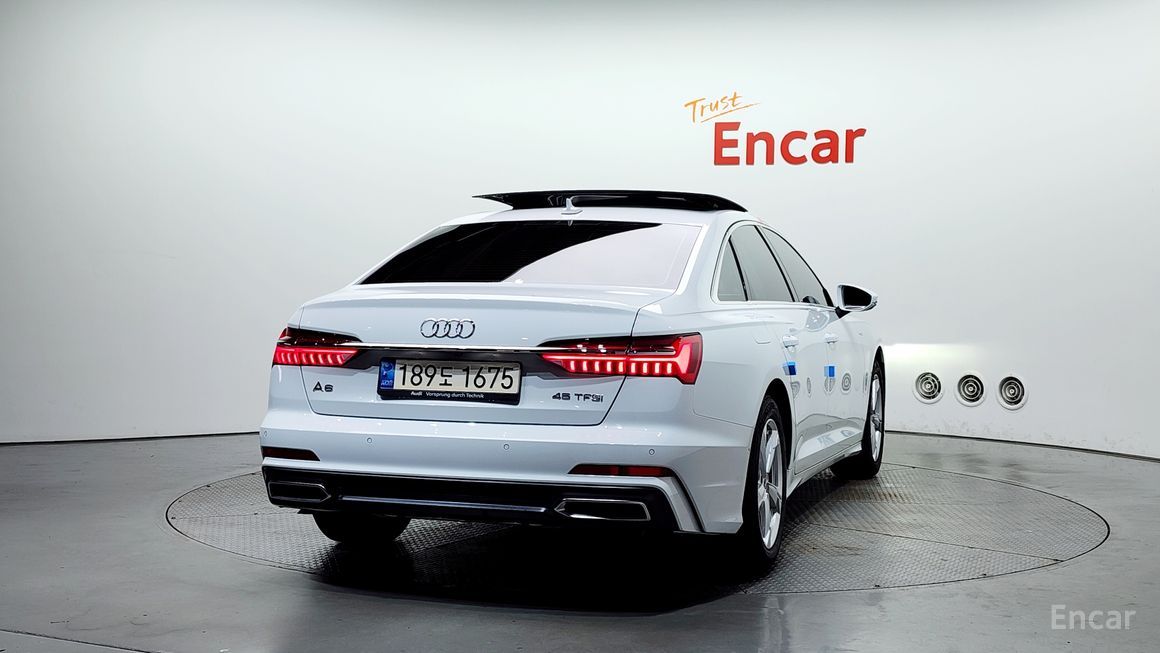 Audi A6 - фото 3