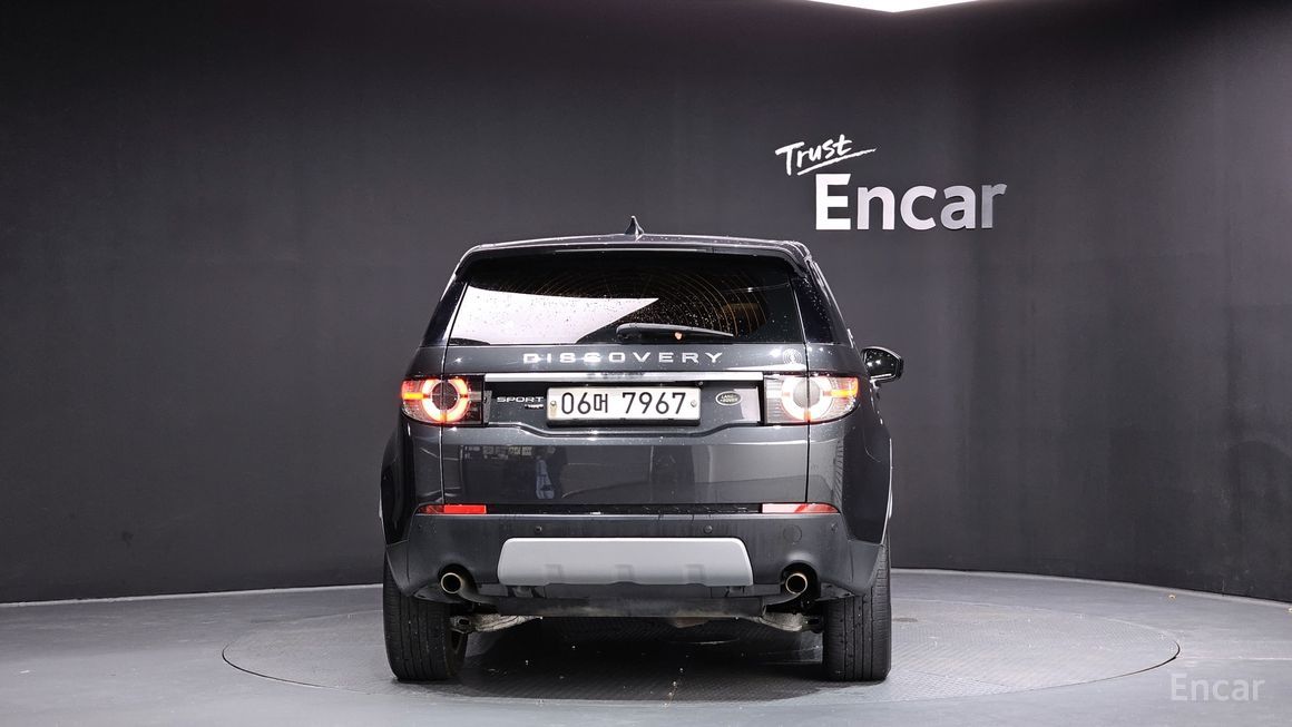 Land Rover Discovery Sports - фото 3
