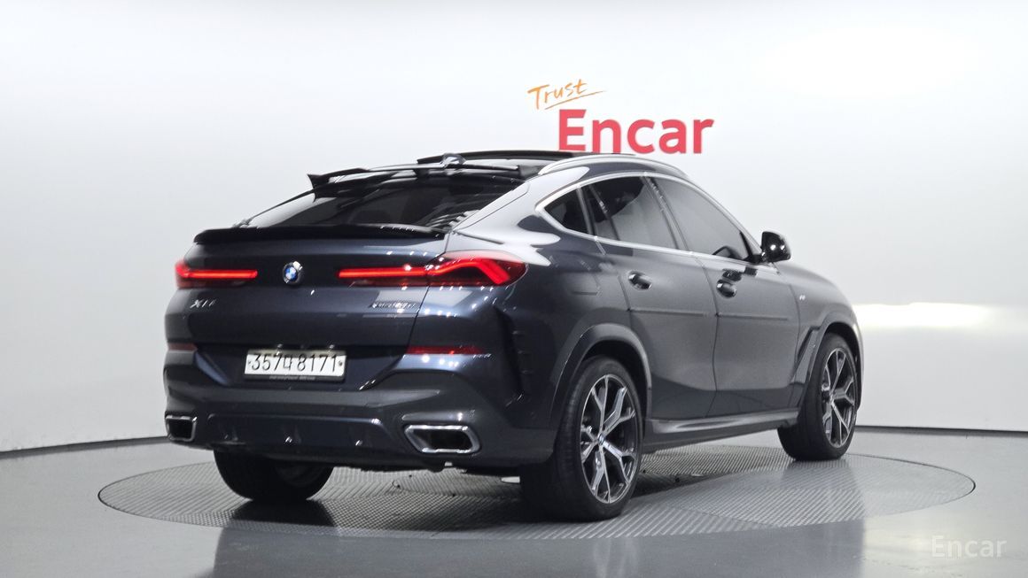 BMW X6 - фото 1